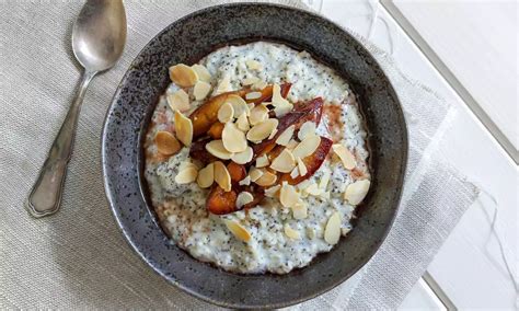 Misky s pečenými plátkami kvaky