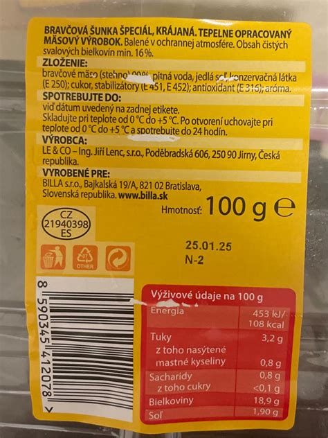 Zloženie pre Gordon Blue: bravčové mäso, šunka, syr, strúhanka