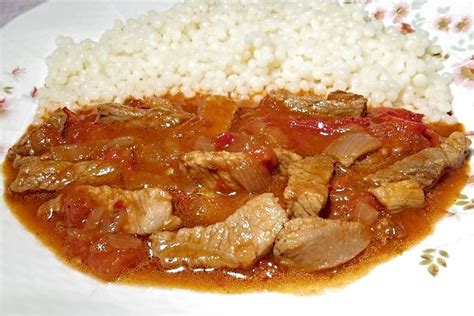 Ilustračná fotka hotového jedla Kurací Debrecínsky Tokáň s Tarhoňou