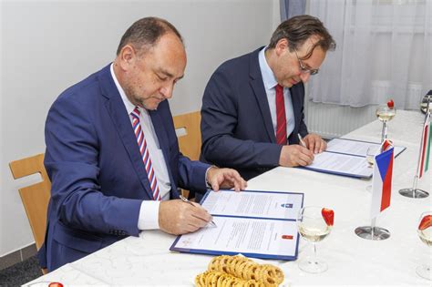 Podpis memoranda o spolupráci