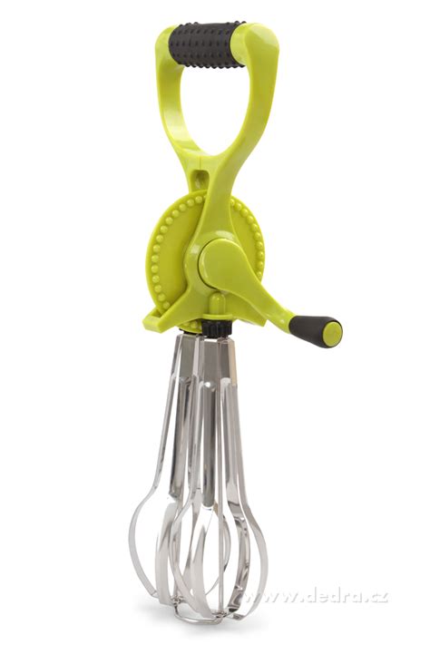 Ručný šľahač pri výrobe masla