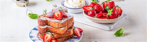 Miska s vaječnou zmesou na francúzsky toast