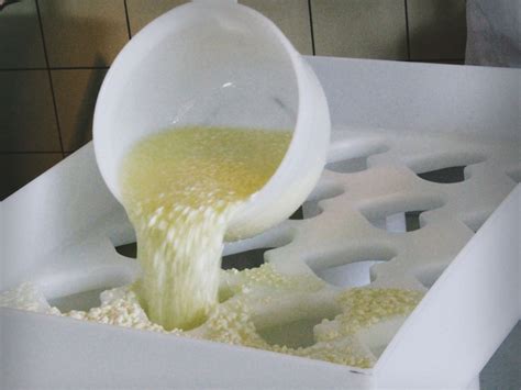 Ukážka strúhania syra