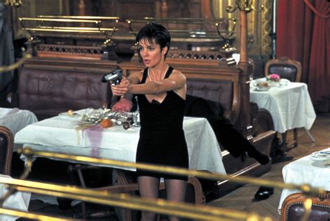 Anne Parillaud vo filme Nikita