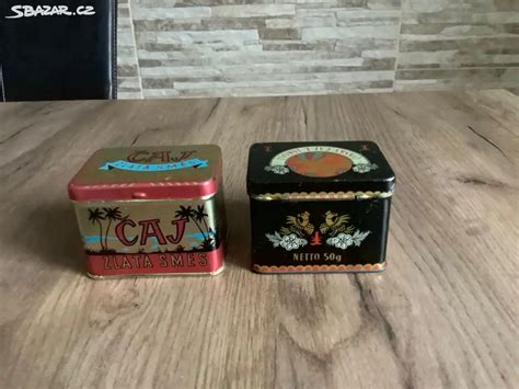 Fotografia retro plechových krabičiek