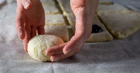 Tvarovanie cesta na knedle