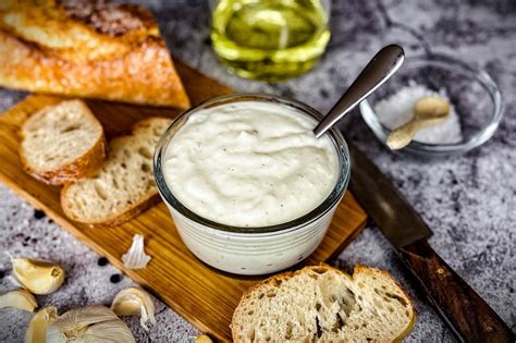 Proces prípravy Aioli