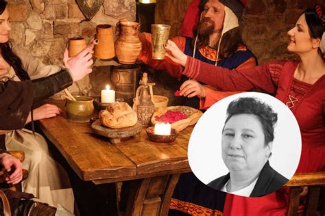 Stredoveká hostina s množstvom jedla