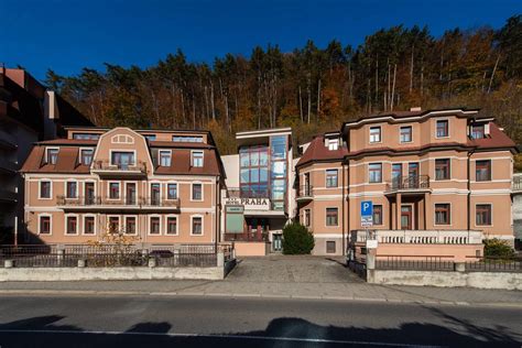 Turisti v kúpeľnom meste