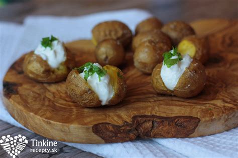 Pečené zemiaky s kyslou smotanou