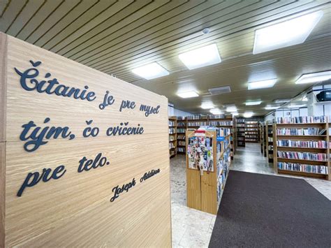 Budova mestskej knižnice v Púchove
