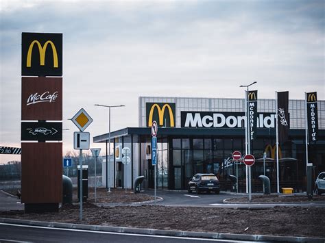 McDonald's pri diaľnici