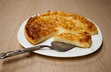 Khachapuri so syrom