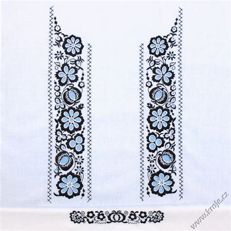 Detail ľudovej výšivky na torte