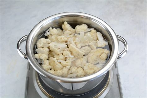 Ilustrácia blanšírovania karfiolu