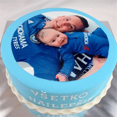 Hotová torta s jedlým obrázkom