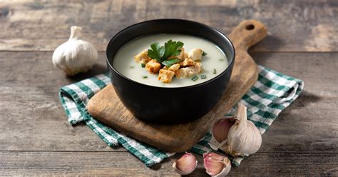 Ingrediencie na bryndzovú polievku