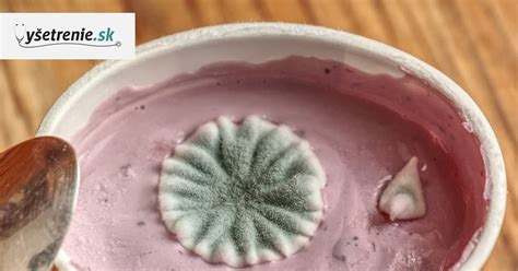 Kúsok bryndze na lyžičke