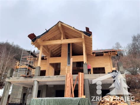 Príklady použitia smrekových hranolov v exteriéri