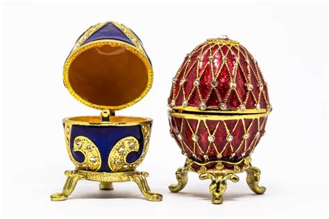 Kompilácia rôznych Fabergého vajec