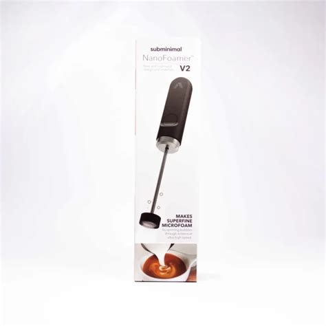 Ilustračná fotografia ručného šľahača mlieka