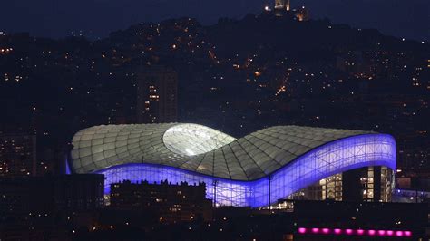 Marseille v noci