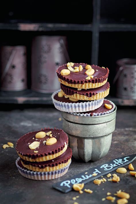 Koláž rôznych druhov arašidového masla