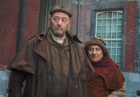 Jean Reno a Christian Clavier vo filme Návštevníci