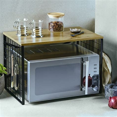 Detail retro dizajnu mikrovlnnej rúry