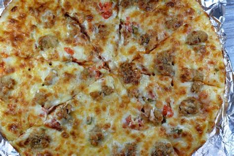 Fotografia chutnej pizze a cestovín