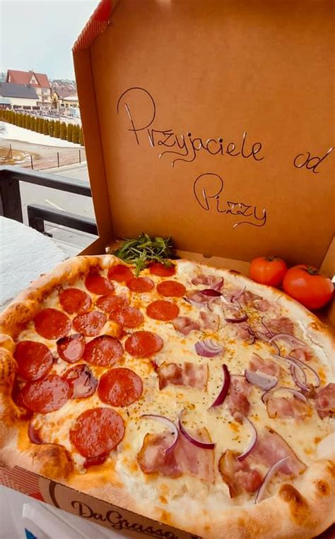 Ilustrácia procesu objednávania pizze online