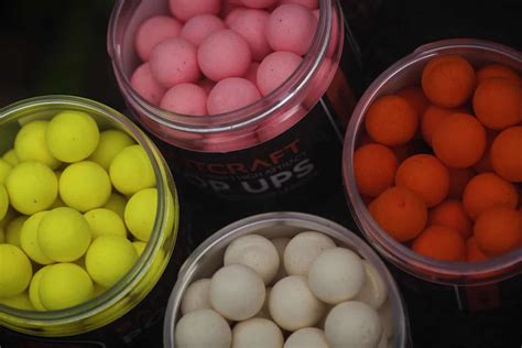 Ilustrácia kombinácie klasického a pop-up boilies