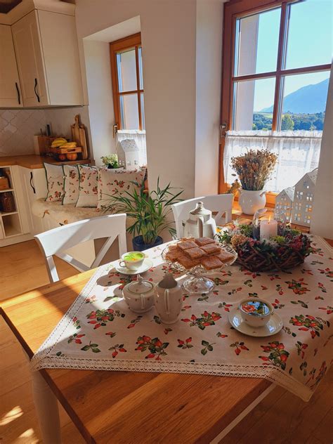 Fotografia krásne zdobeného jablkového koláča