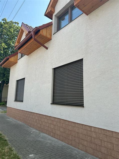 Predokenné žalúzie na francúzske okná