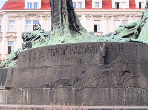 Pomník Jana Husa v Prahe
