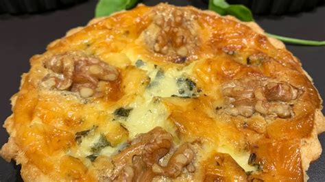 Kuriatkový quiche s vlašskými orechmi