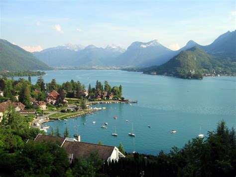 Jazero v Annecy