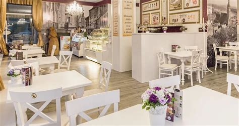 Interiér tradičnej reštaurácie