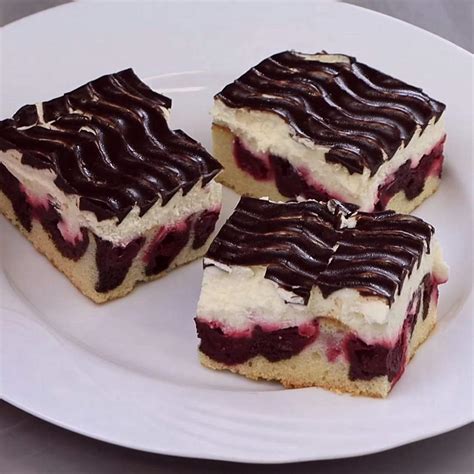 Vrstvenie cesta a ovocia na Dunajské vlny