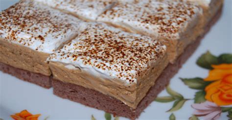 kávový koláč s ovocím