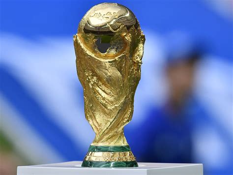 Trofej pre víťaza majstrovstiev sveta v hokeji