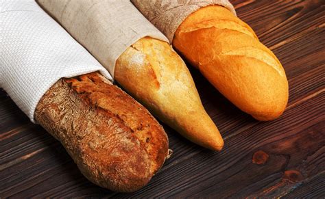 Rôzne druhy bagiet a sendvičov