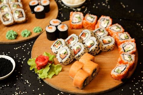 Rôzne druhy plniek na sushi