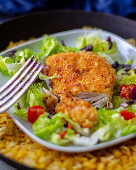 kuracie rezne v kukuričných lupienkoch