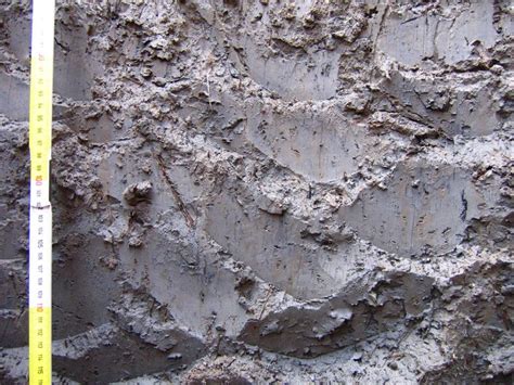 Štruktúra pôdy s drobnohrudkovitou štruktúrou