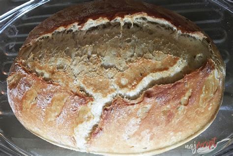 chrumkavý domáci chlieb