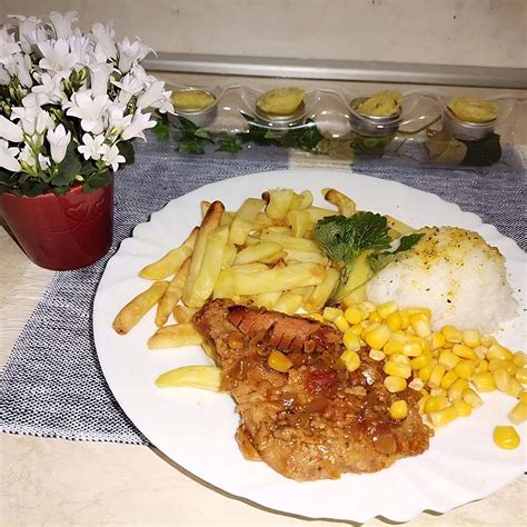 Bravčové mäso s hranolkami