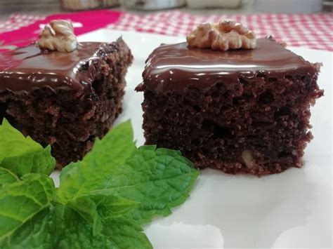 Koláž rôznych koláčov z kyslého mlieka