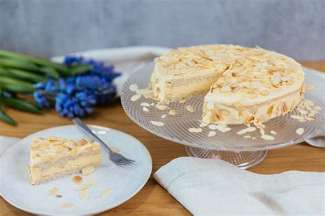 hotová mandľová torta