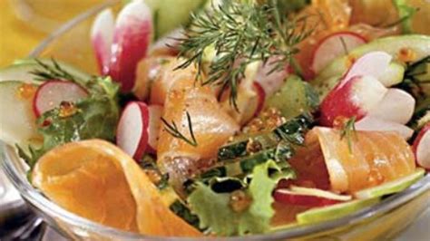 Suroviny na plnenú šalátovú uhorku